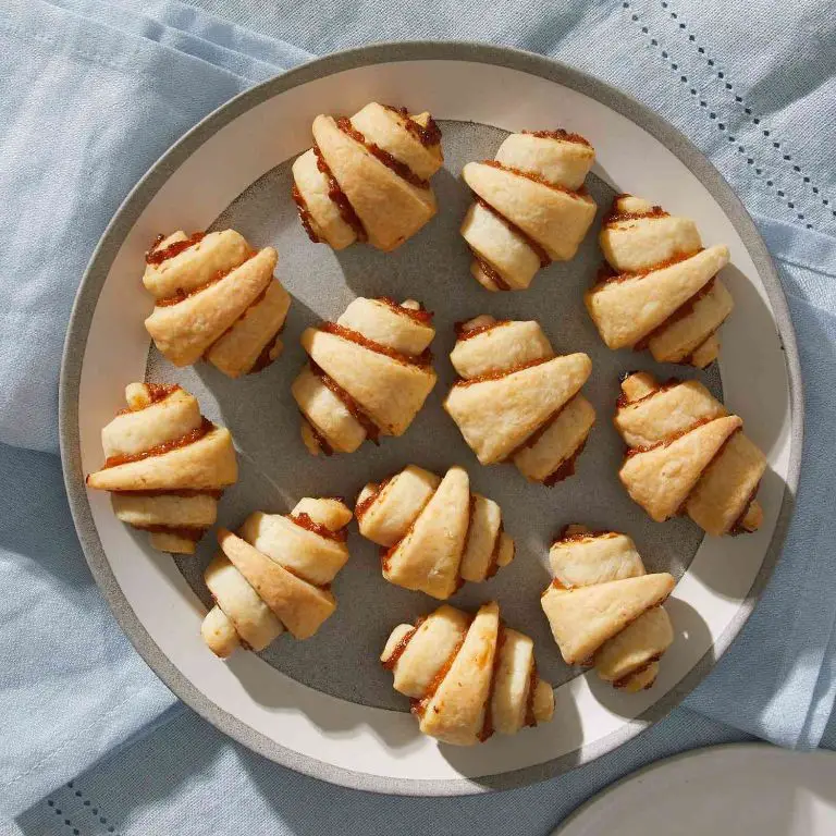 Vegan Rugelach with Apricot Filling