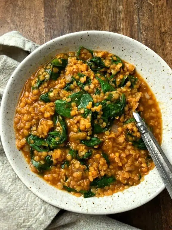 Vegan Spinach and Lentil Soup