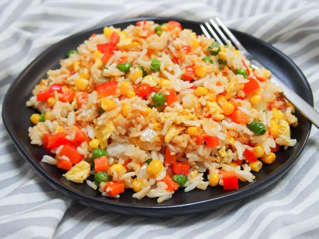 Vegetable Fried Rice with Egg