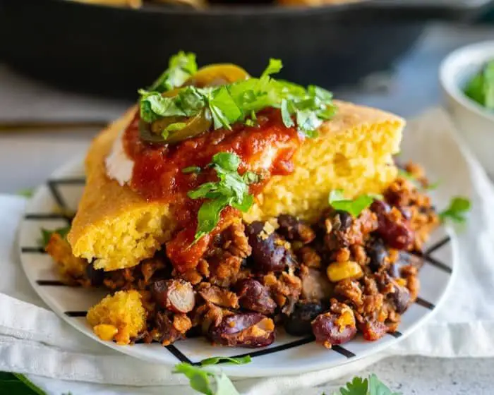 Vegetarian Chili with Cornbread