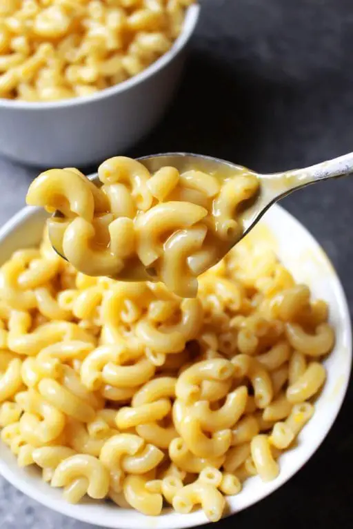Vegetarian Instant Pot Mac and Cheese