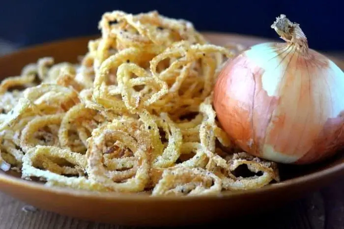 Vidalia Onion Rings with Spicy Aioli