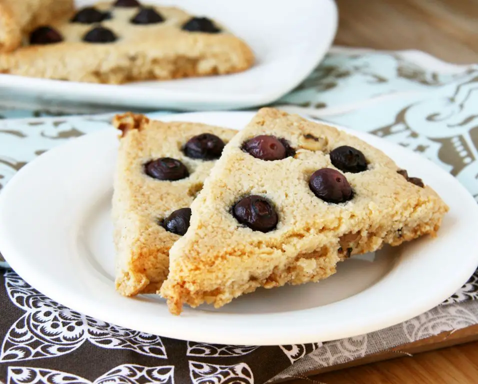 Walnut Flour Blueberry Scones