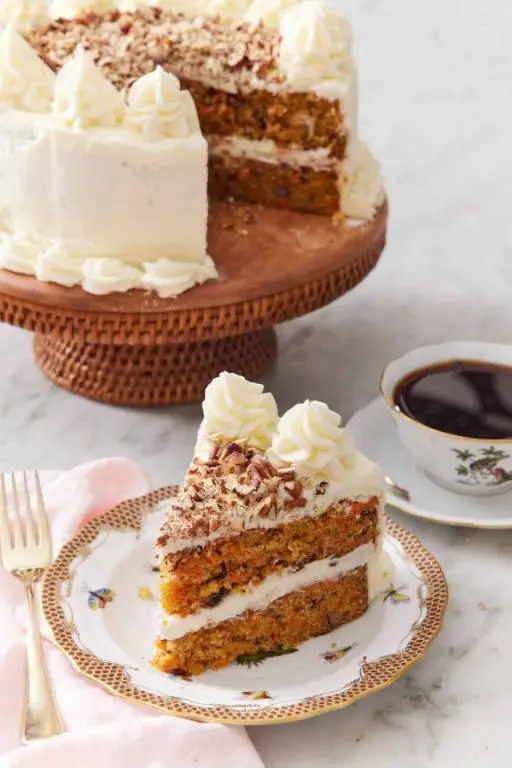 Walnut Flour Carrot Cake