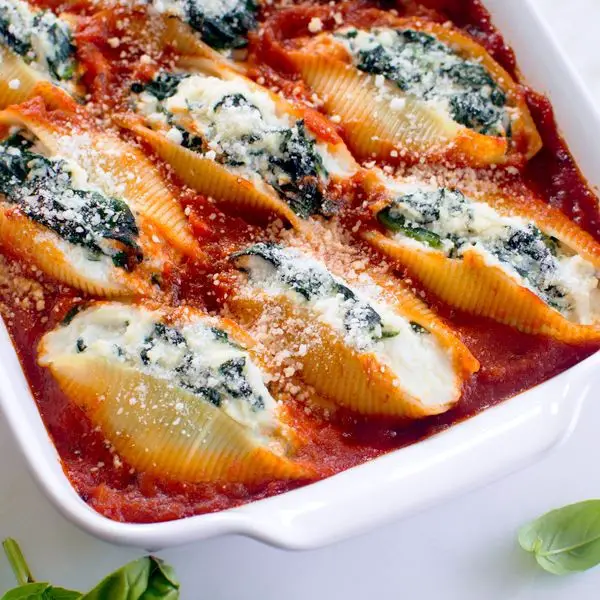Waxworm and Spinach Stuffed Pasta Shells