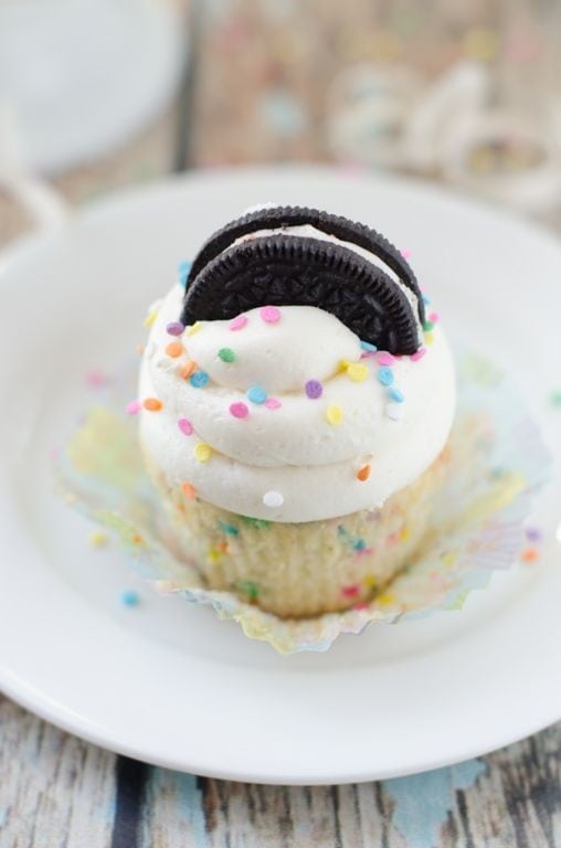 White Chocolate Oreo Cupcakes with Sprinkles