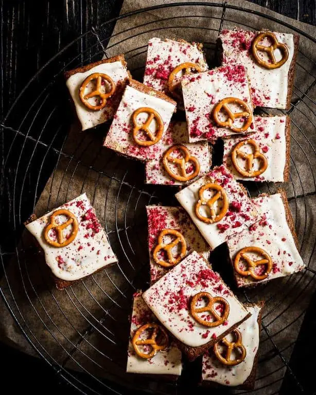 White Chocolate Raspberry Pretzel Bars