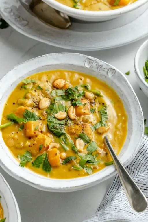 Yellow Squash Lentil Stew