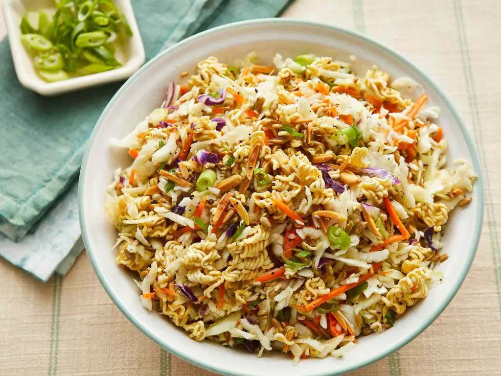 Zesty Asian Ramen Noodle Salad