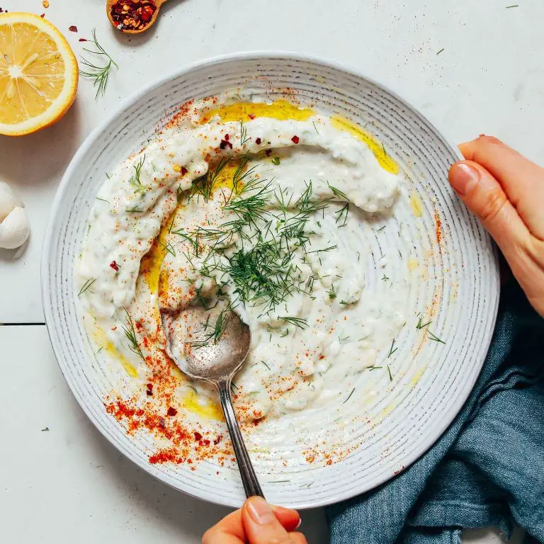 Zesty Lemon and Dill Yogurt Dip