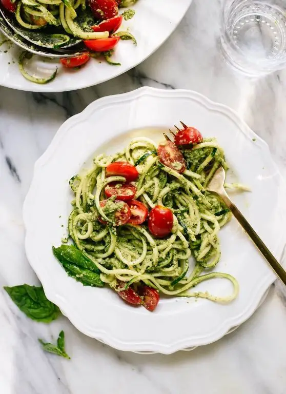 Zucchini Noodle Pasta Salad with Basil Pesto