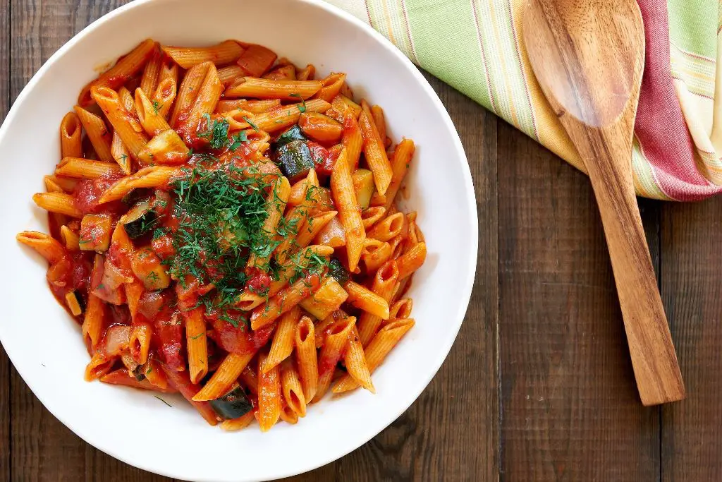 Zucchini Pasta with Tomato Sauce
