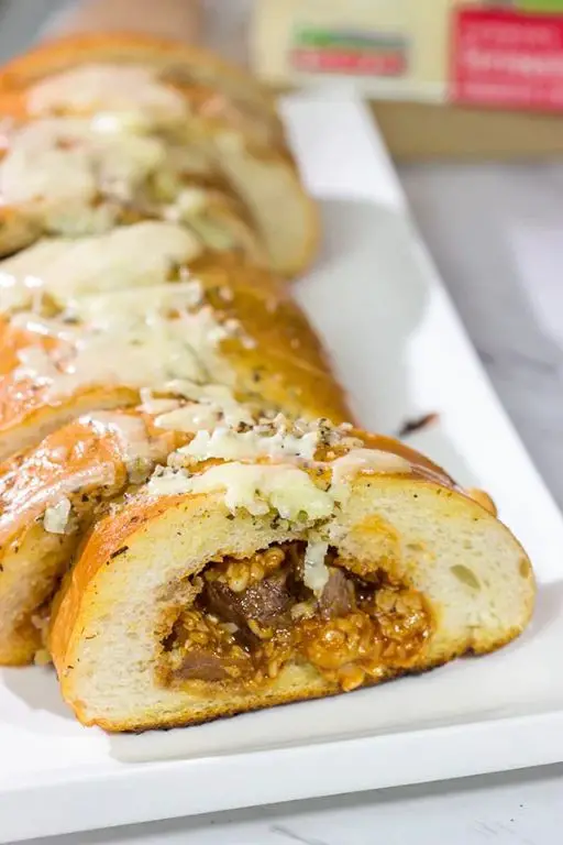 BBQ Pulled Pork Stuffed French Bread