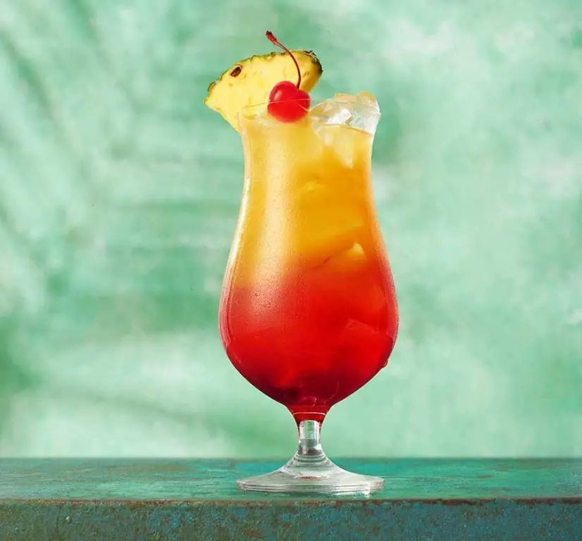 Bahama Mama Cocktail