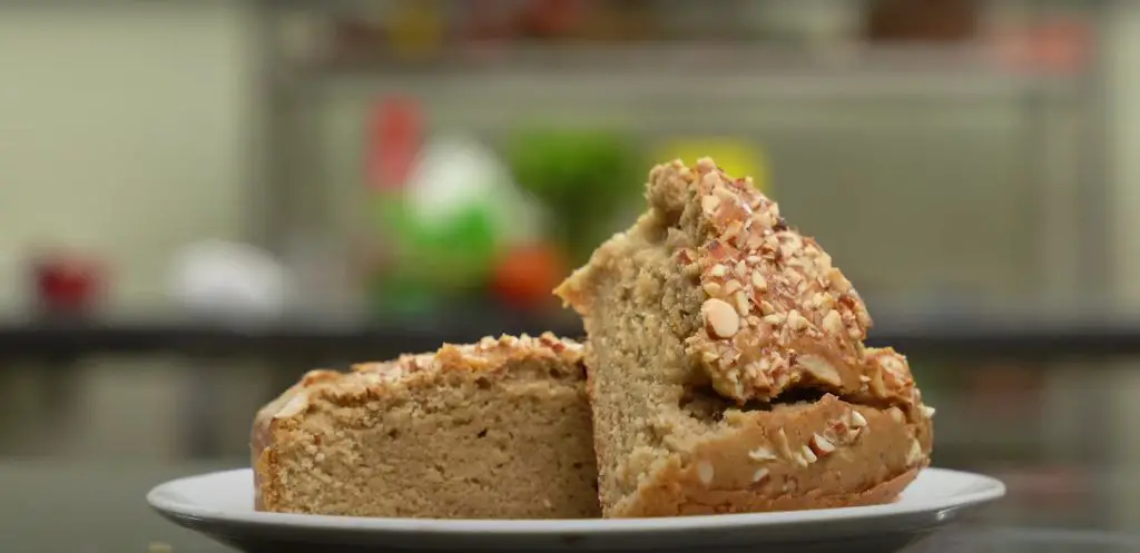 Bajra Cake with Cinnamon