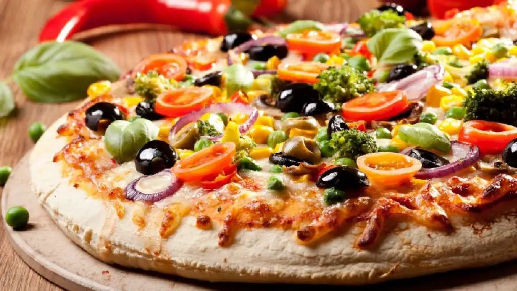 Bajra Pizza with Veg Toppings