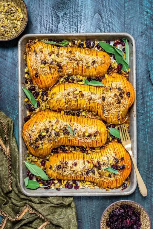 Baked Honeynut Squash with Herbed Breadcrumbs