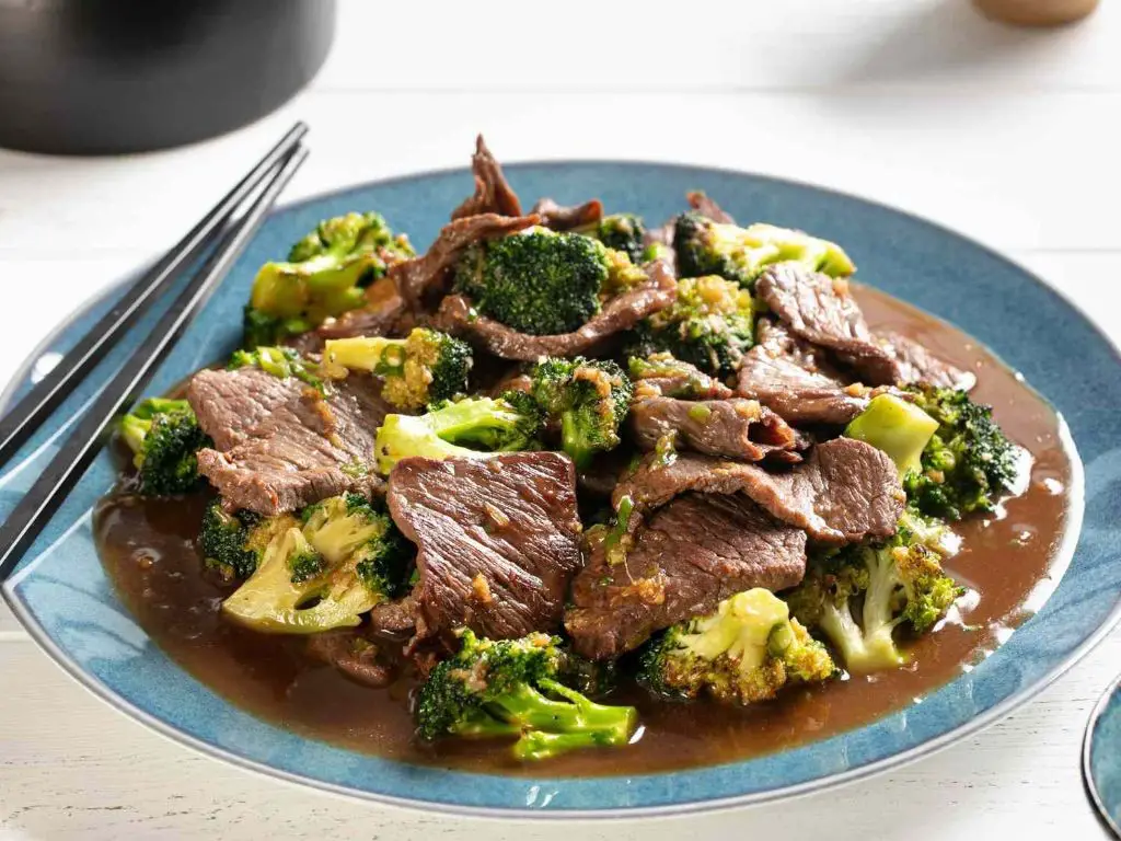 Beef and Broccoli Stir-Fry with Oyster Sauce