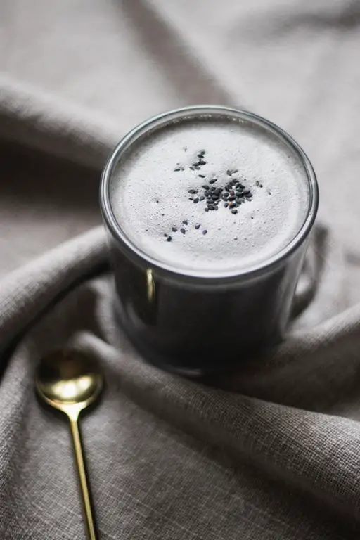 Black Sesame Latte