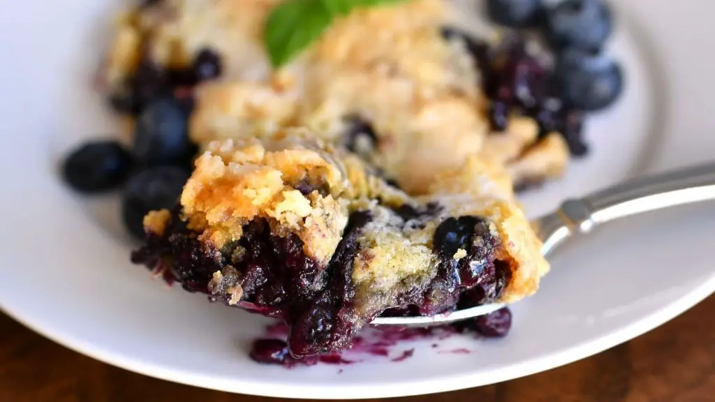 Blueberry Cinnamon Dump Cake