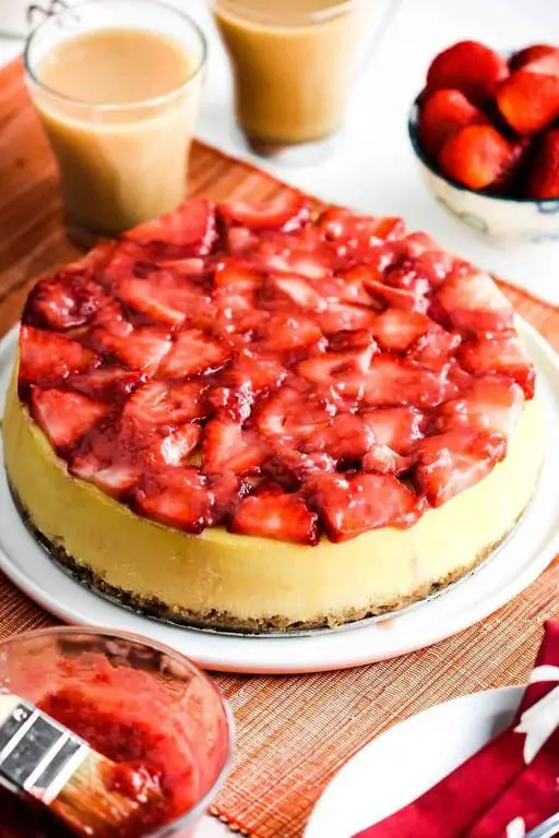 Buttermilk Cheesecake with Strawberry Glaze