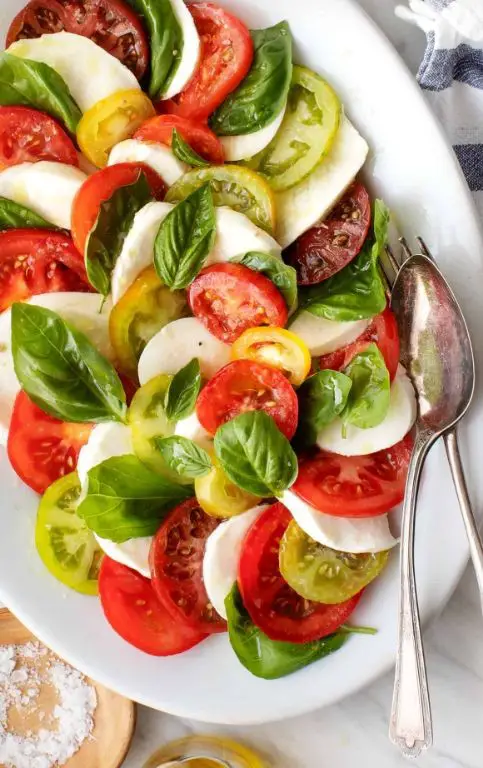 Classic Caprese Salad with Fresh Mozzarella Balls