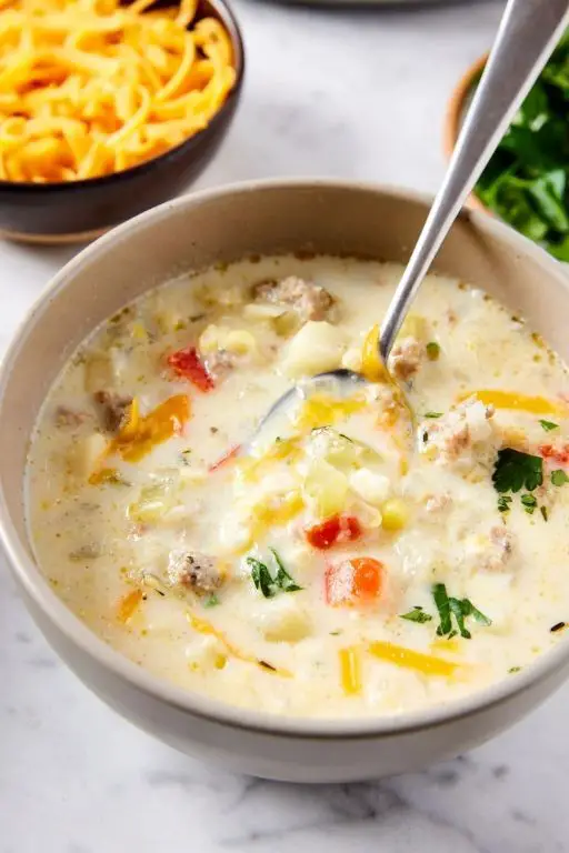Creamy Corn and Cheddar Chowder
