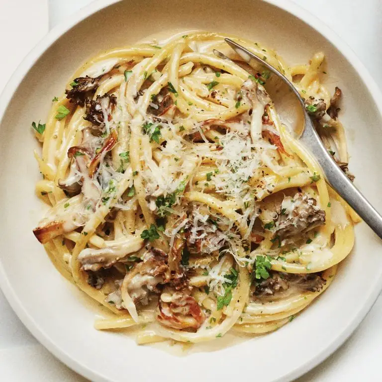 Creamy Trumpet Mushroom Pasta