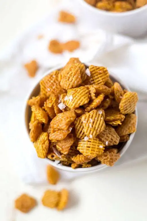 Crispix Caramel Popcorn Mix