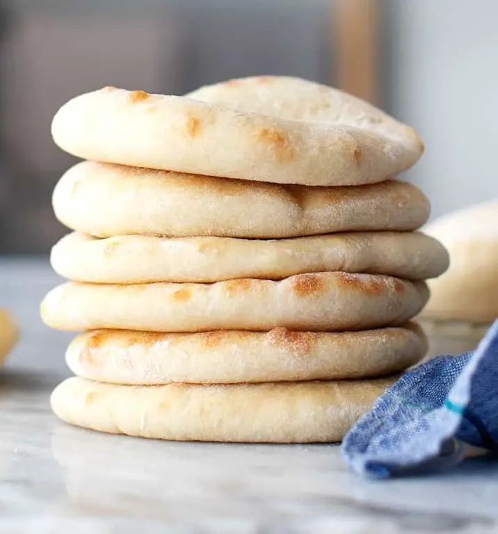 Fluffy Pita Flatbread
