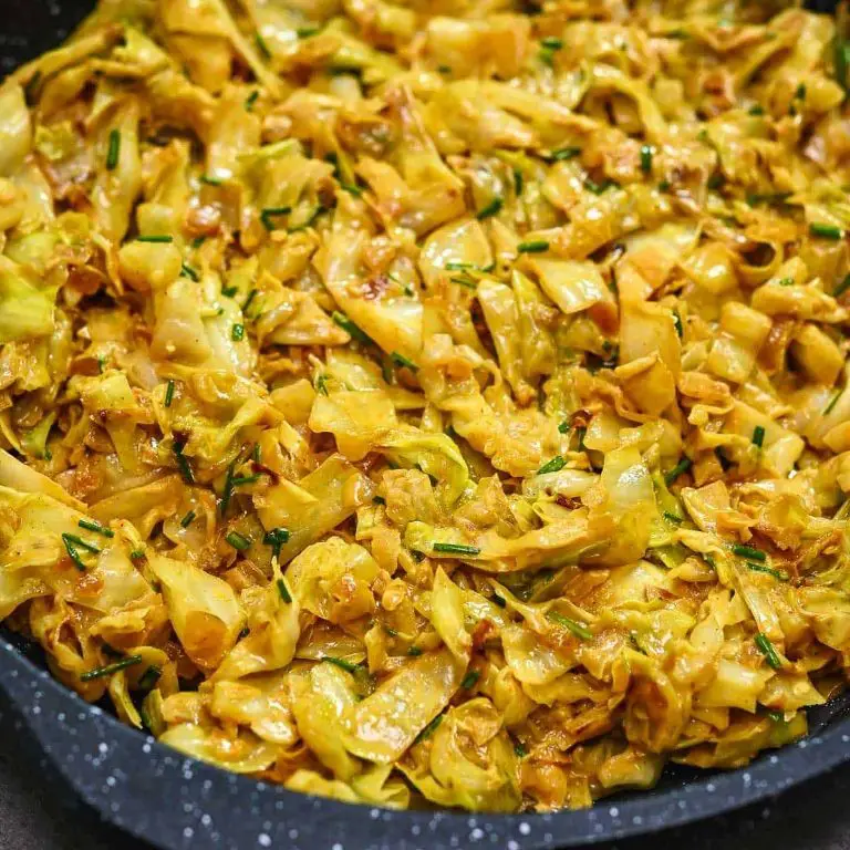 Fried Cabbage with Coconut Milk and Curry
