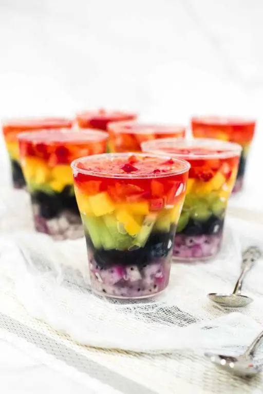 Fruit-Filled Jelly Cups
