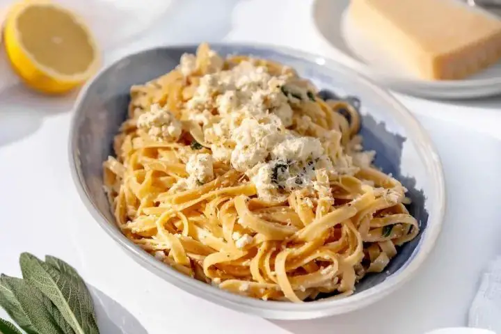 Garlic Butter Ricotta Pasta with Parmesan