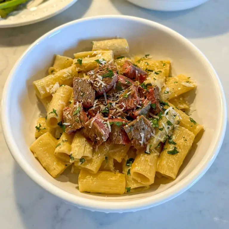 Garlic Butter Steak Pasta