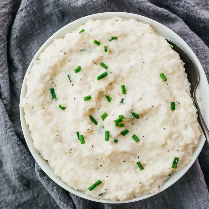 Garlic Mashed Turnips with Butter