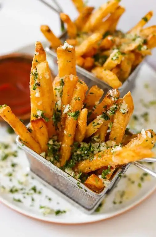Garlic Parmesan Cheese Fries