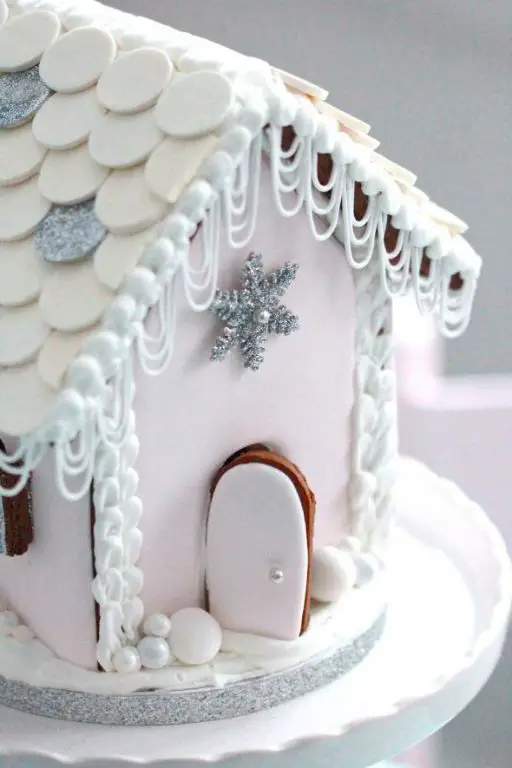 Gingerbread House with Fondant Decorations