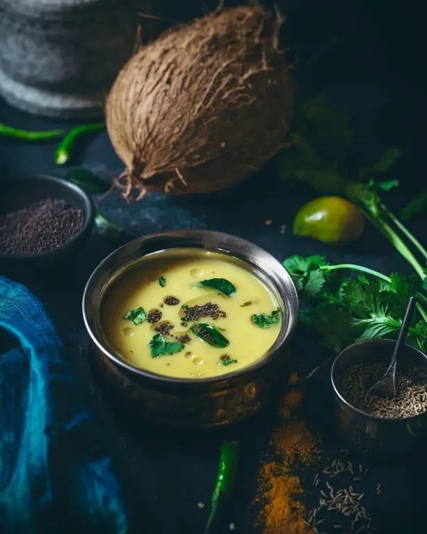 Green Mango and Coconut Curry