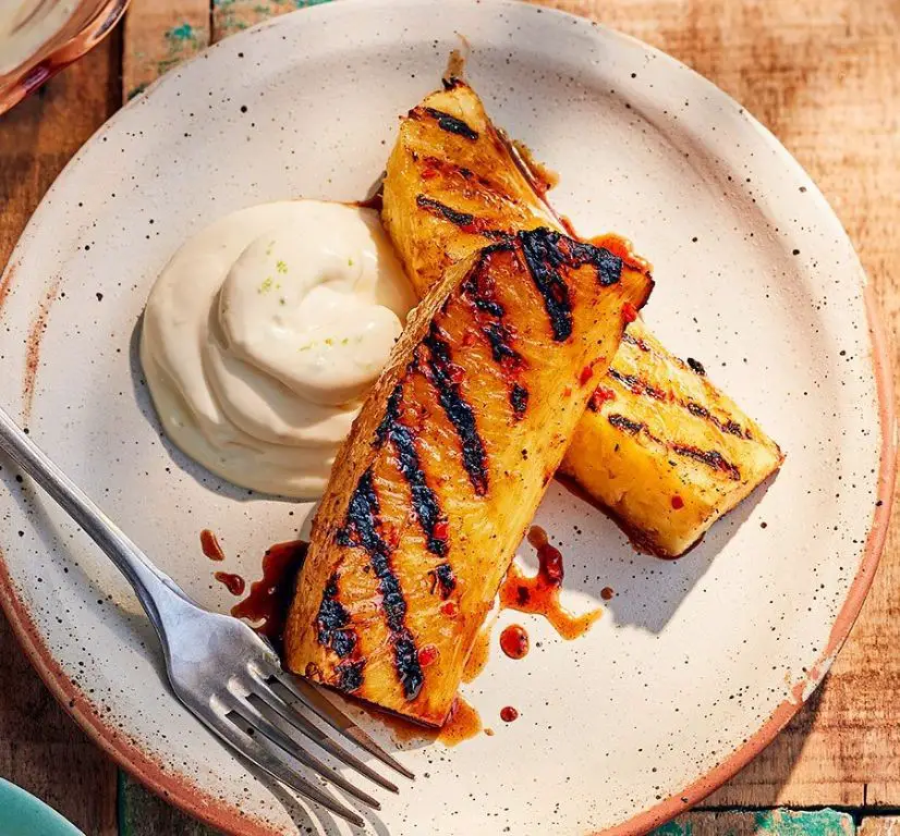 Grilled Pineapple with Rum Glaze