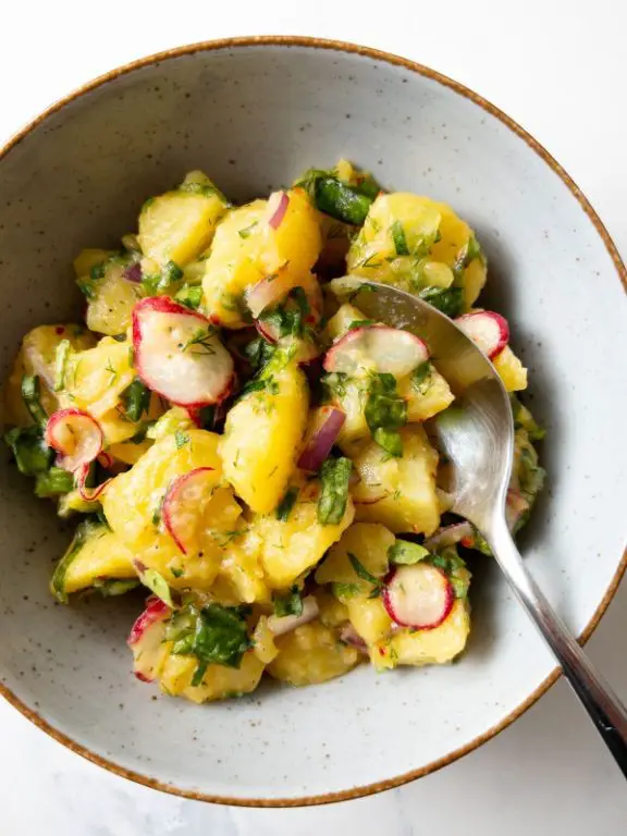Herbed Potato Salad with Mustard Dressing