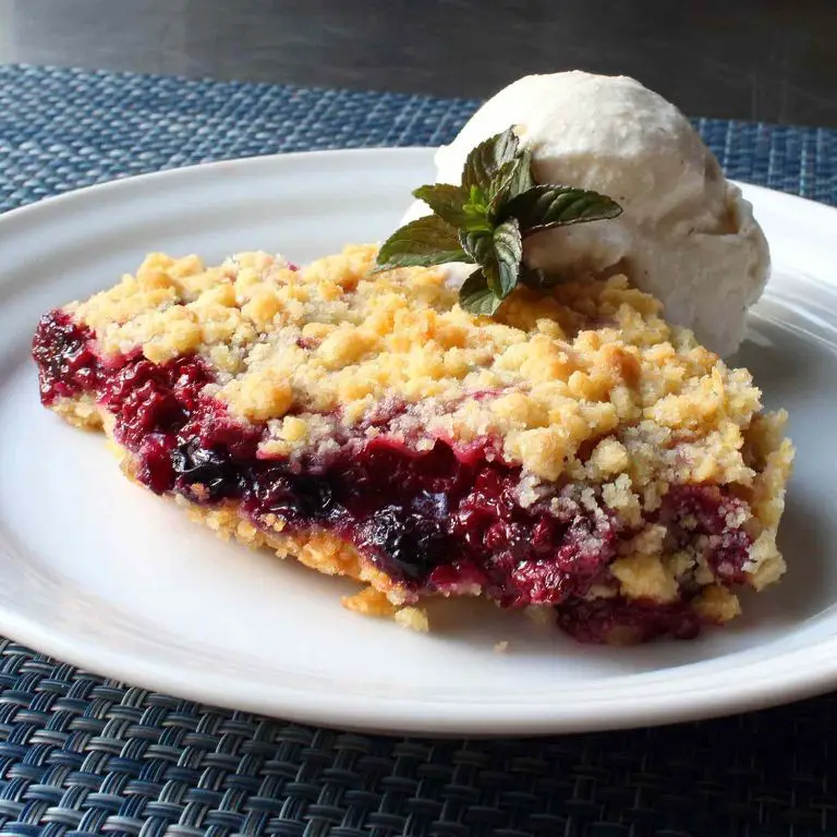 Individual Berry Crumble