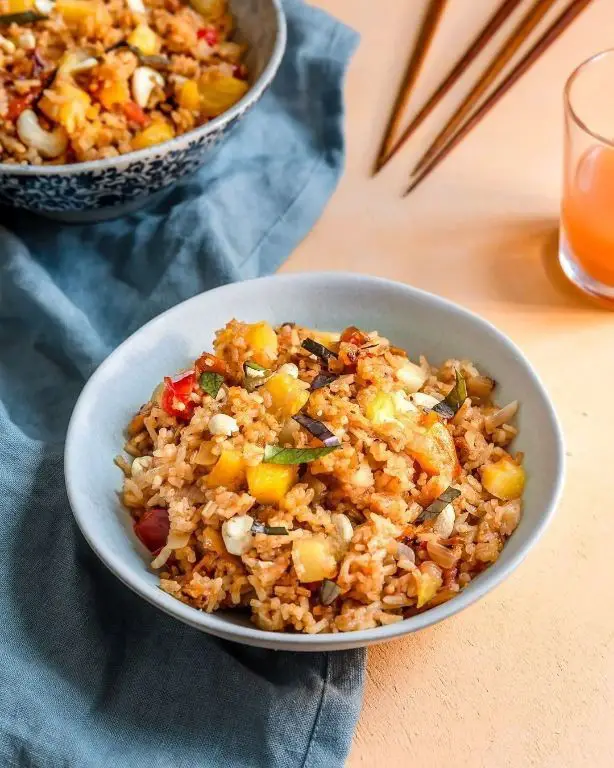 Jackfruit Fried Rice with Pineapple and Cashews