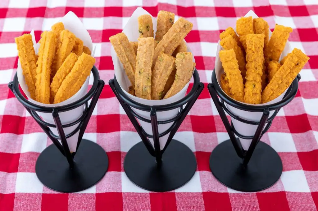 Jalapeño Cheddar Cheese Straws
