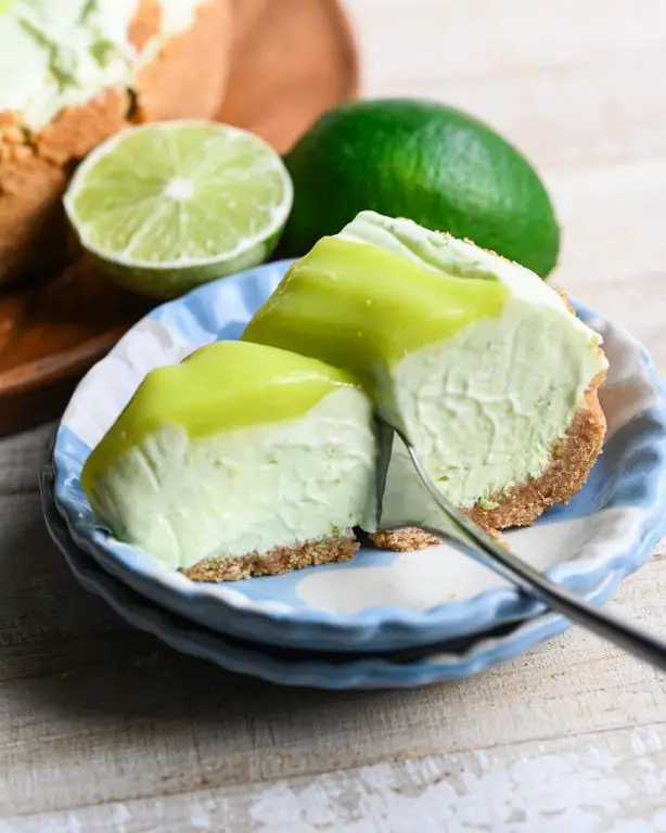 Key Lime Chiffon Pie