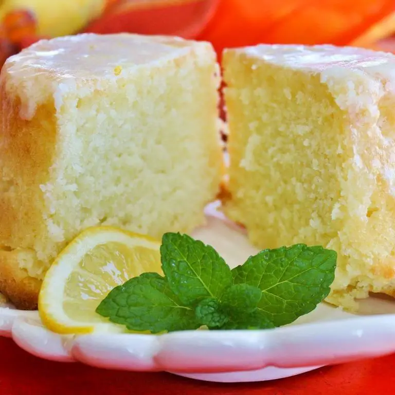 Lemon Buttermilk Pound Cake