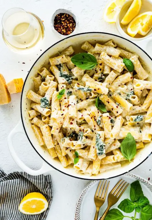 Lemon Ricotta Pasta with Garlic and Basil