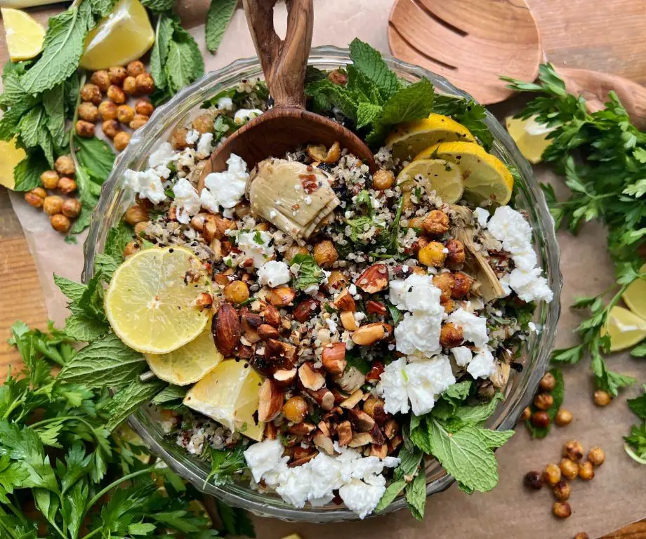 Lemony Chickpea and Artichoke Salad