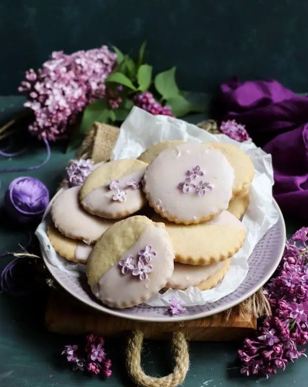 Lilac and Almond Shortbread Cookies