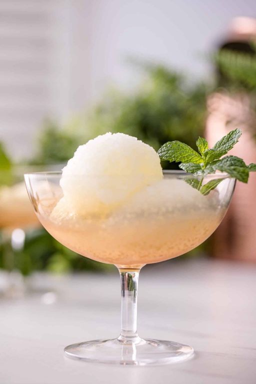 Lime Sorbet with Fresh Mint