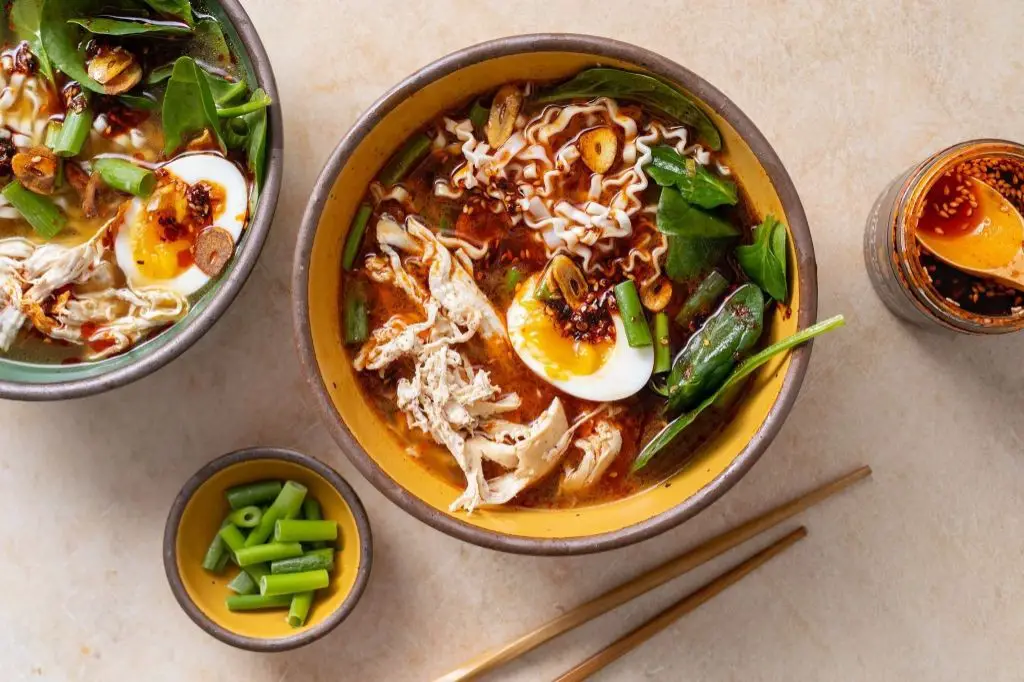 Momofuku Ramen with Garlic Butter